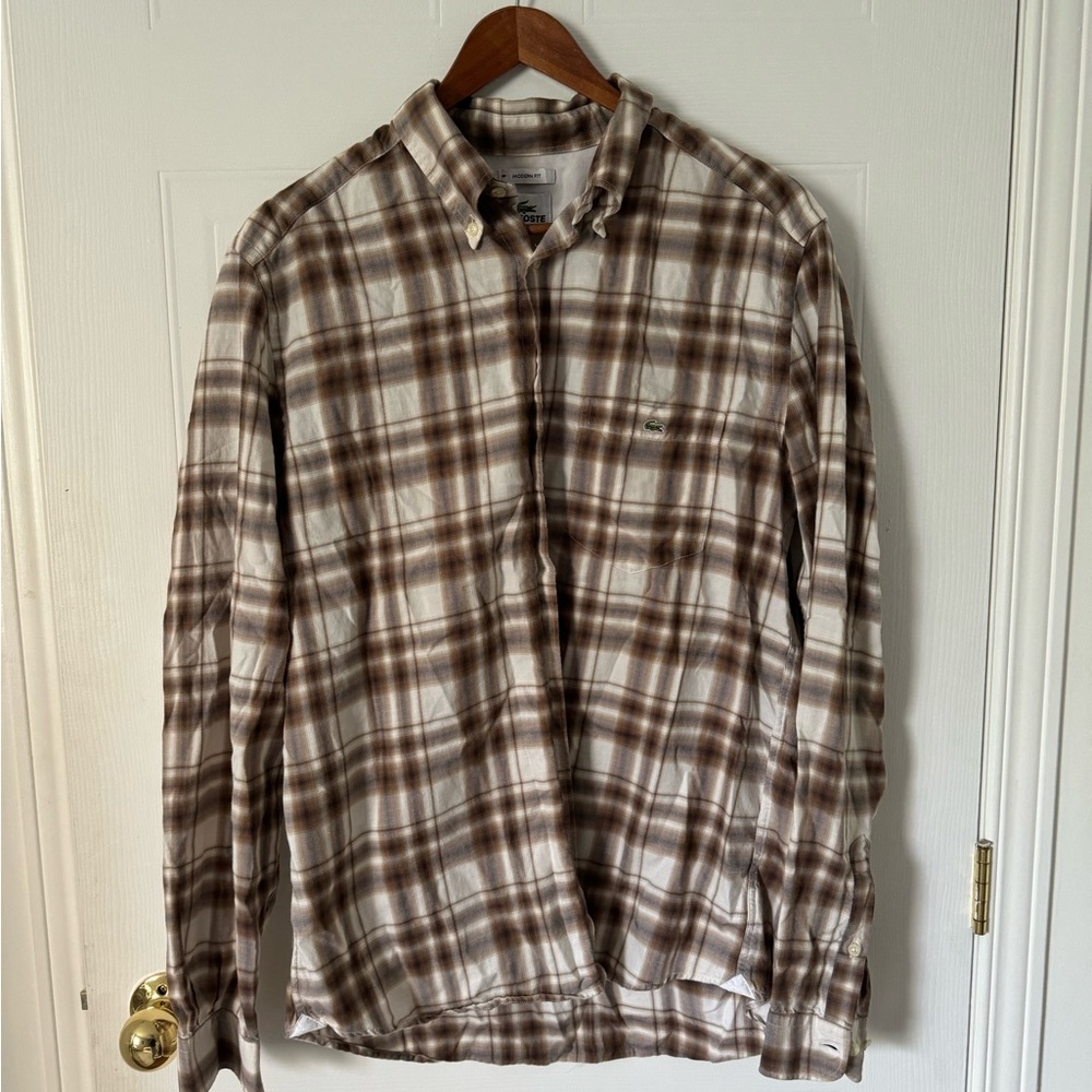 Lacoste shirt moderne fit size 42